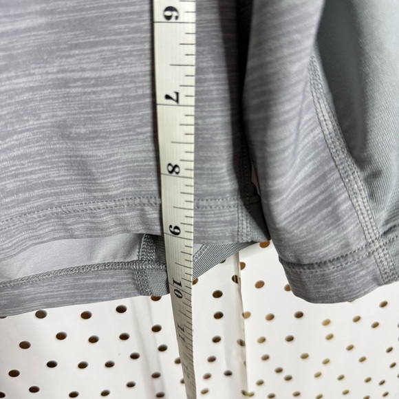 Lululemon T.H.E. Short Linerless - Picture 4 of 8